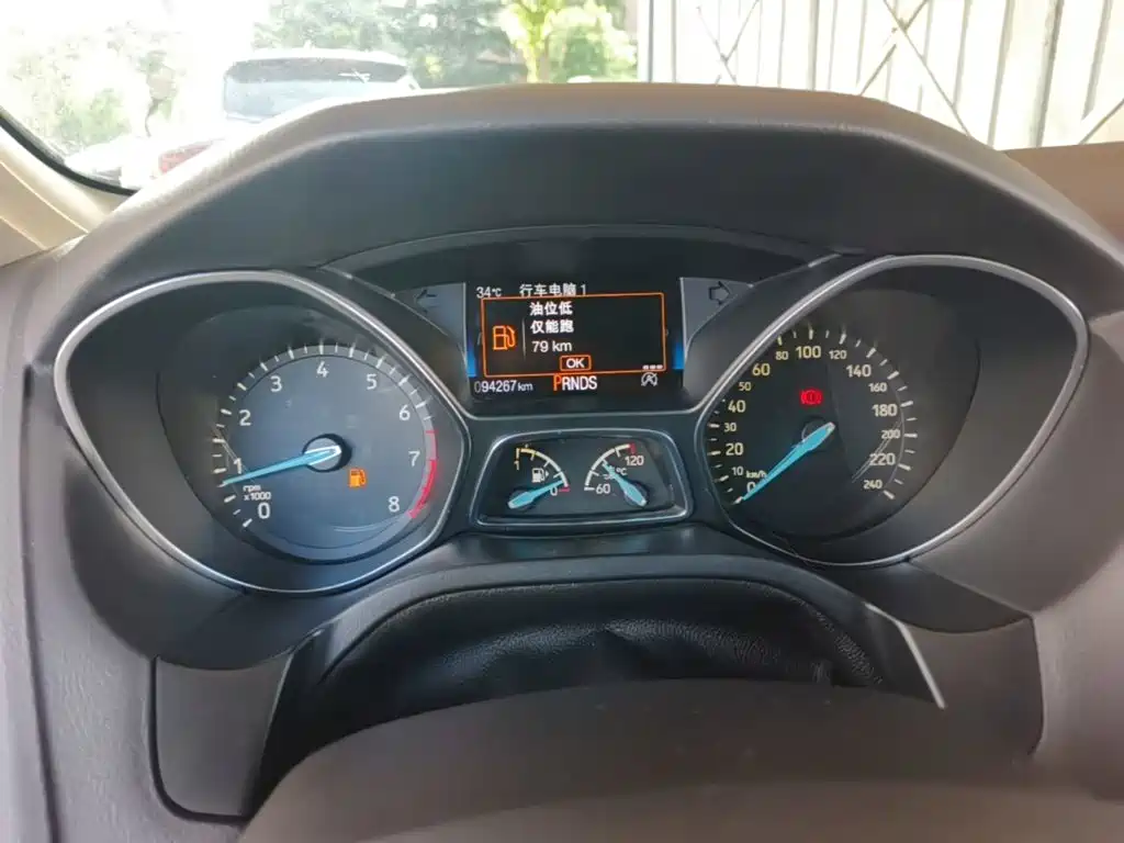 Ford Focus — миниатюра 12