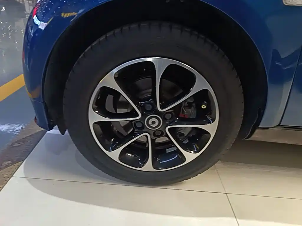 smart Smart Fortwo — миниатюра 23