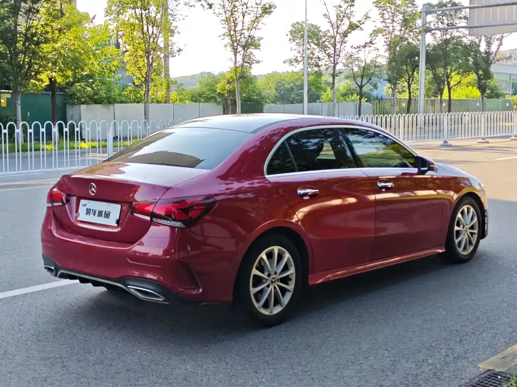 Mercedes-Benz A-Class — миниатюра 5