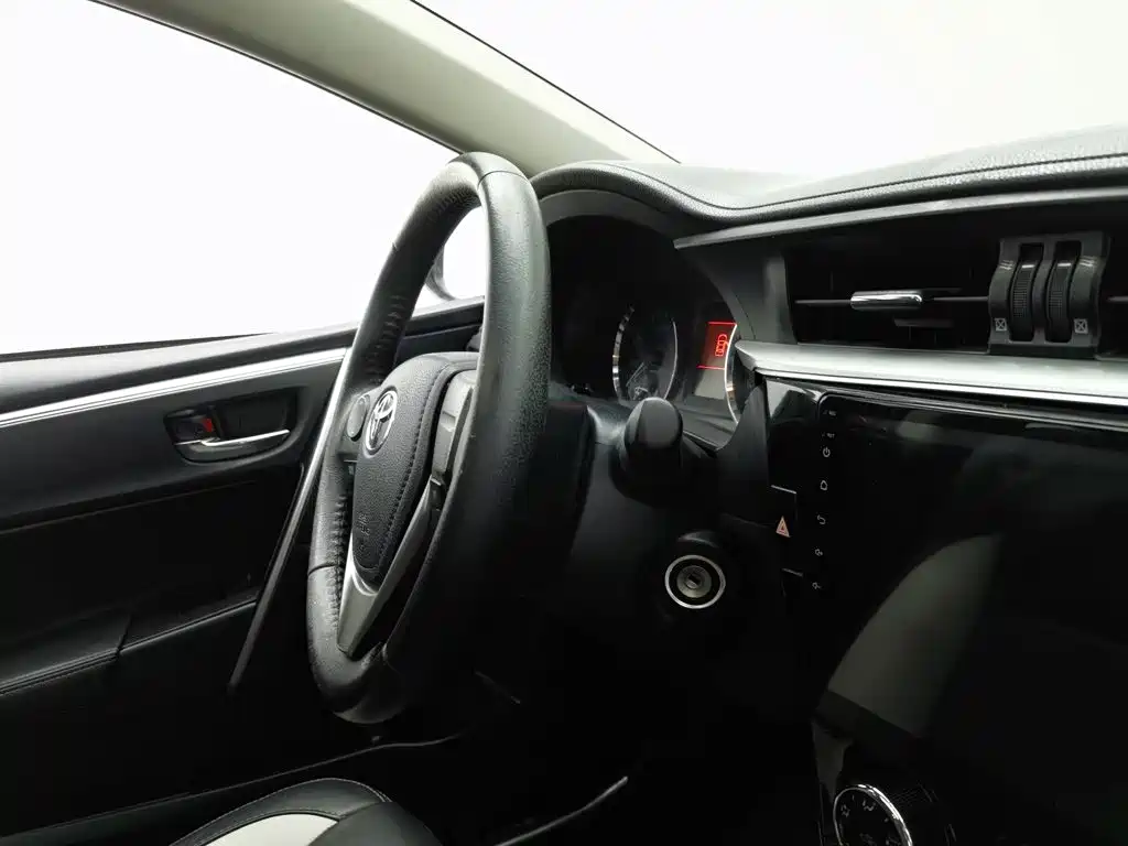 Toyota Corolla — миниатюра 22