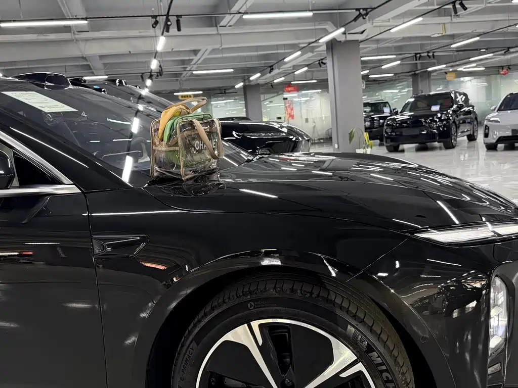 NIO ET5T — миниатюра 12