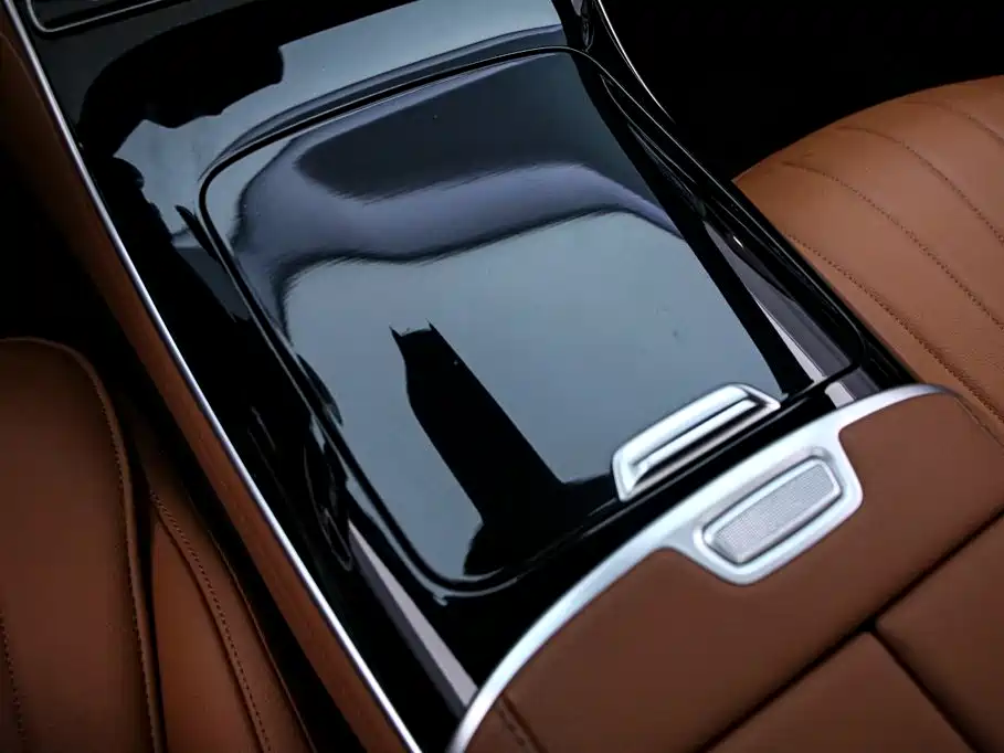 Mercedes-Benz S-Class — миниатюра 10