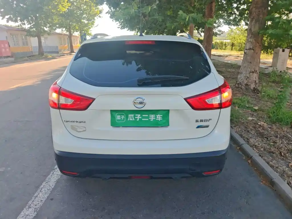 Nissan Qashqai — миниатюра 6