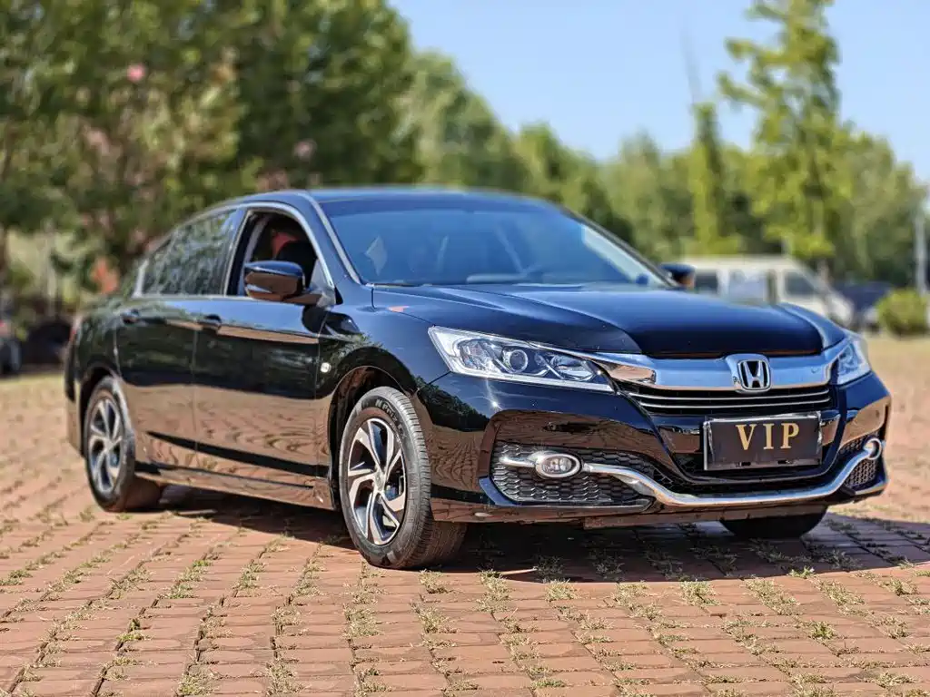 Honda Accord — миниатюра 2