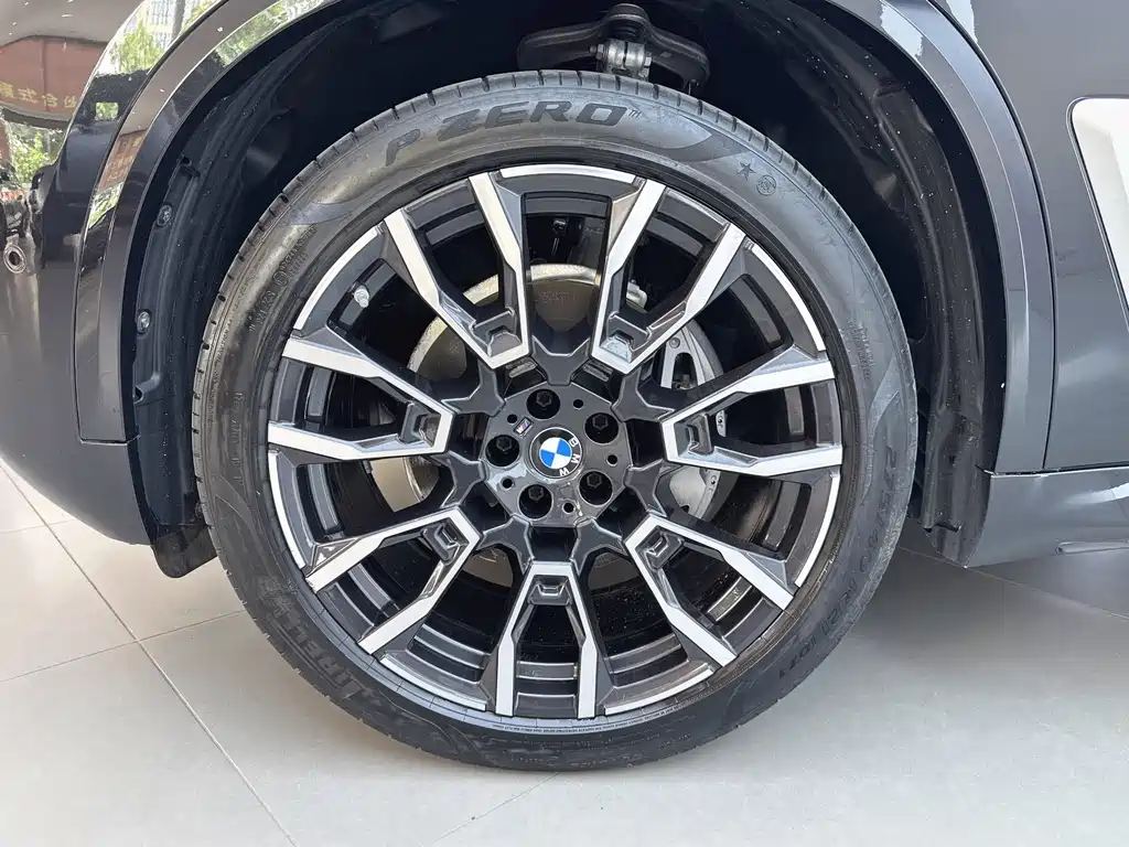 BMW X5 — миниатюра 18