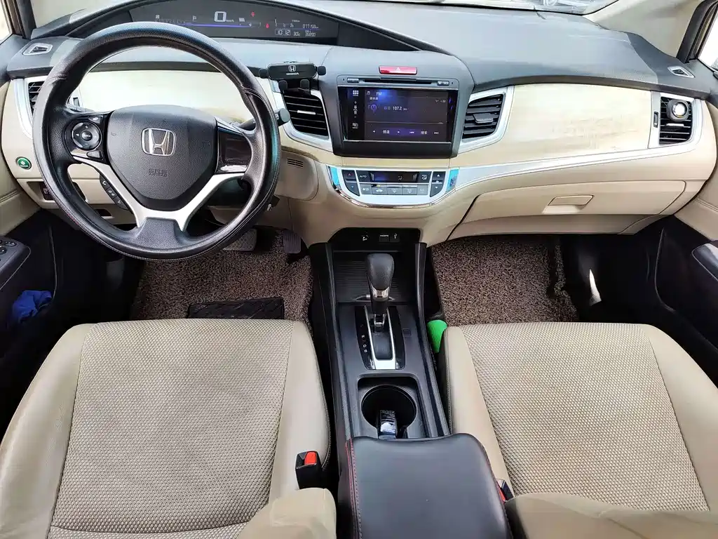 Honda Jade — миниатюра 4