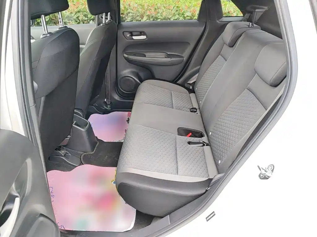 Honda Fit — миниатюра 17