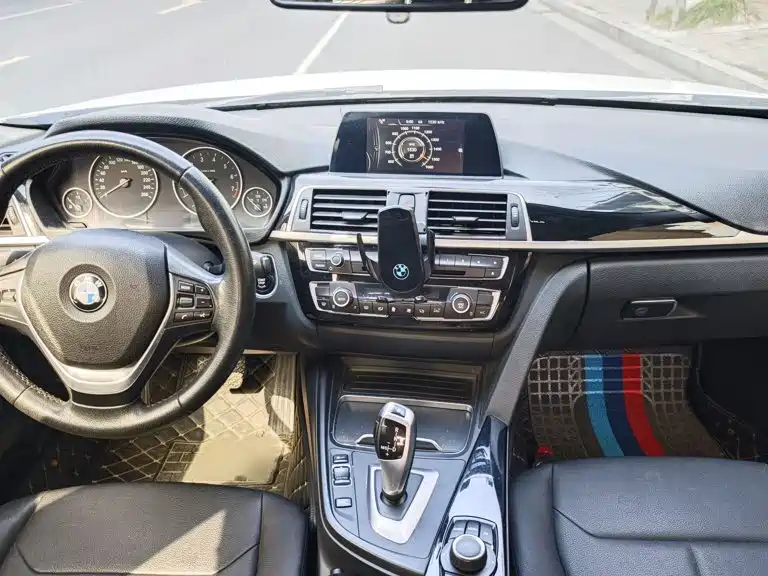 BMW 3 Series — миниатюра 15