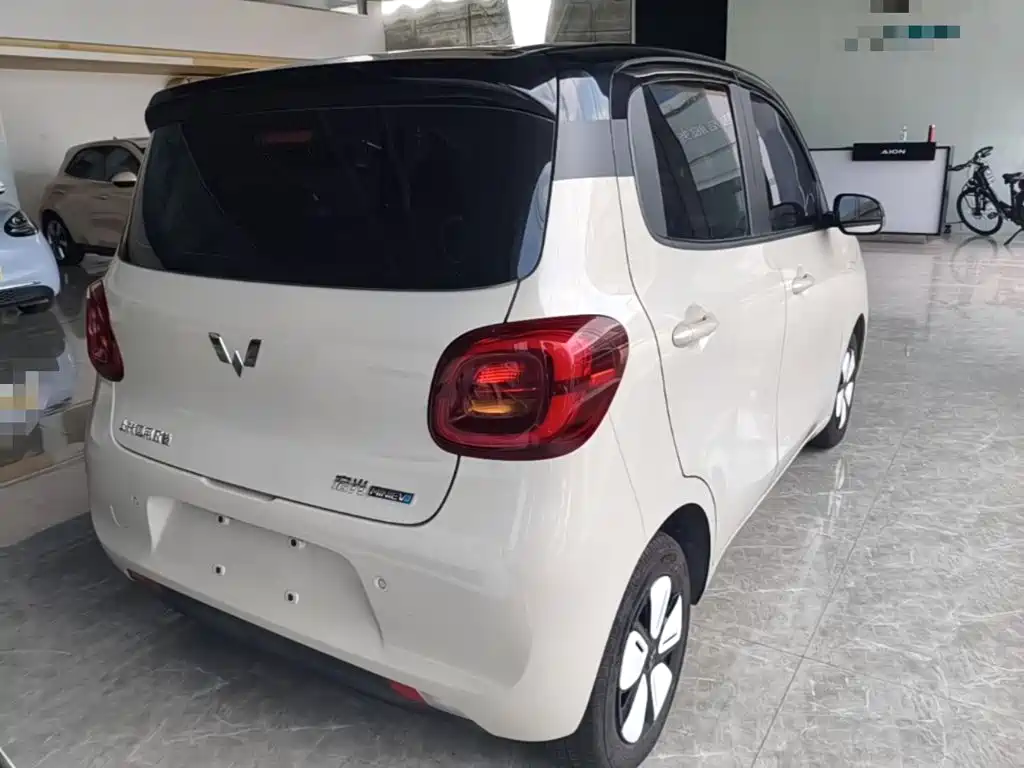Wuling MINIEV — миниатюра 7