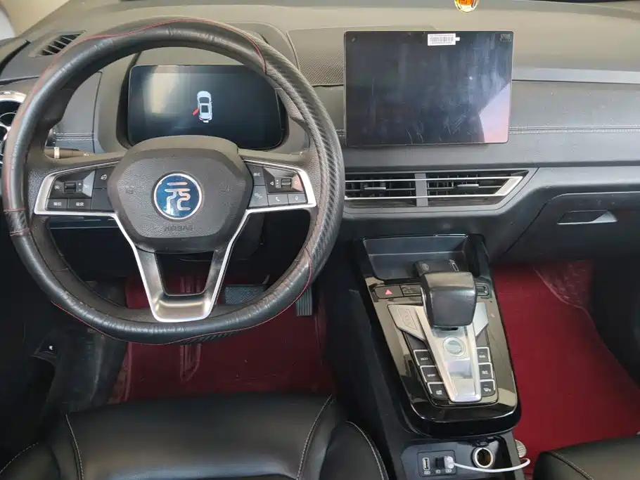 BYD Yuan EV — миниатюра 12
