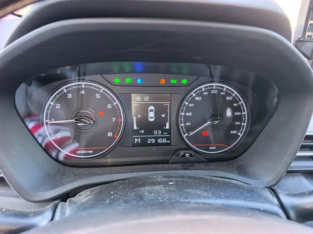 Geely Vision X3 — миниатюра 12