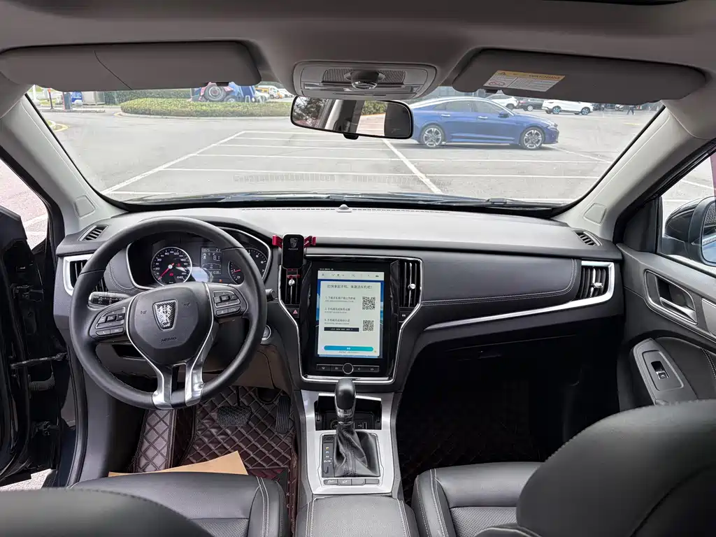 Roewe RX5 — миниатюра 10