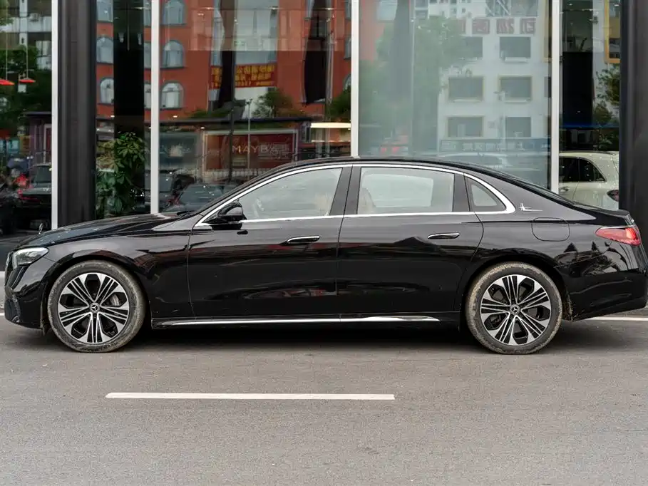 Mercedes-Benz E-Class New Energy — миниатюра 4