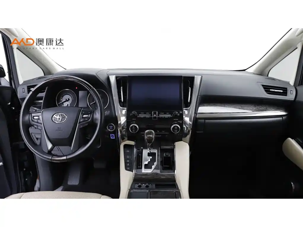 Toyota Alphard — миниатюра 5