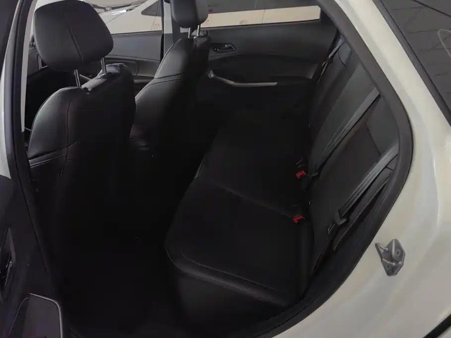 Ford Escort — миниатюра 11
