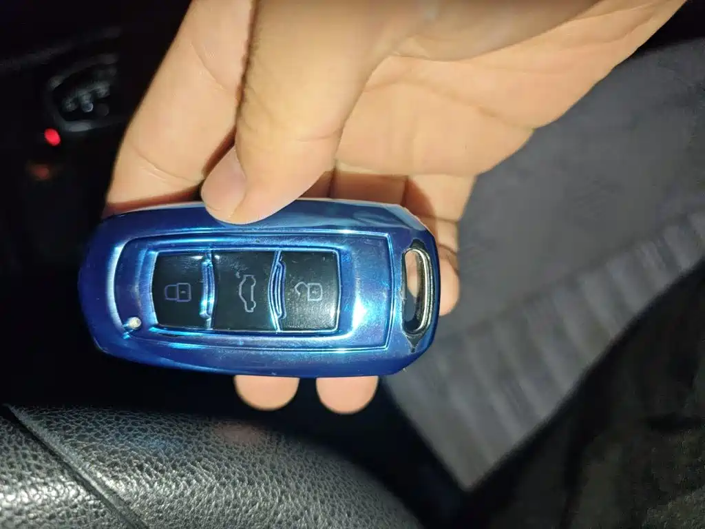 Geely Vision X3 — миниатюра 12