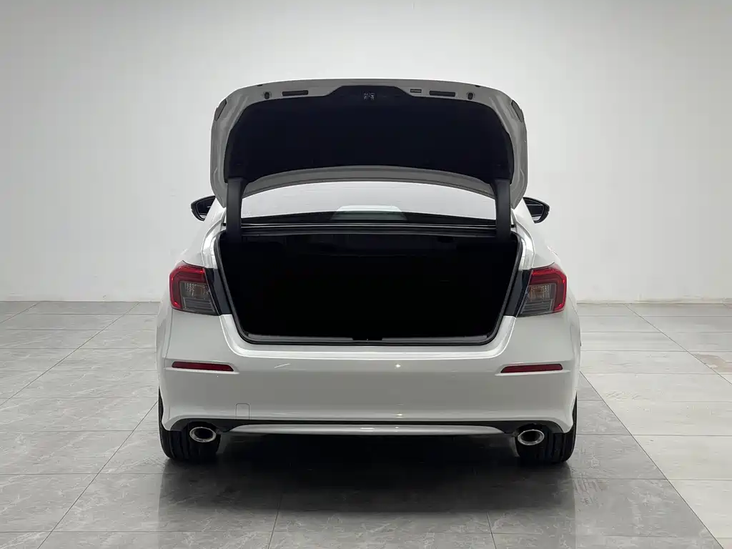 Honda Civic — миниатюра 10