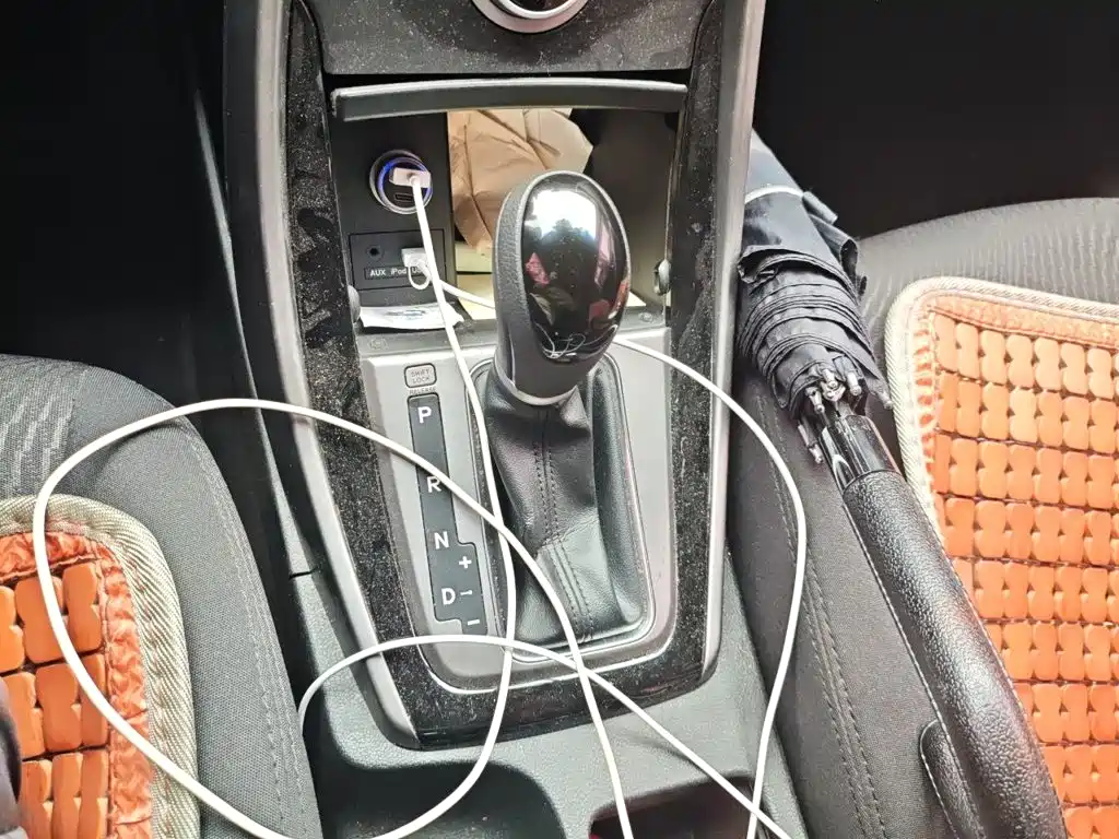 Hyundai Elantra Langdong — миниатюра 10
