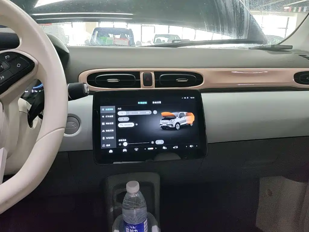 Leapmotor Leapmotor T03 — миниатюра 13