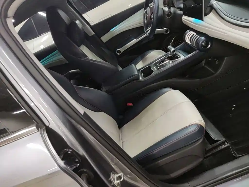 BYD Yuan Plus — миниатюра 25