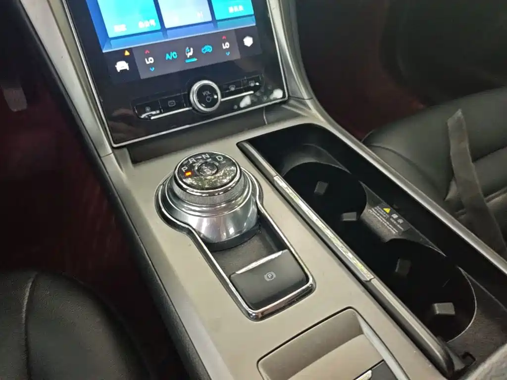Ford Mondeo — миниатюра 14