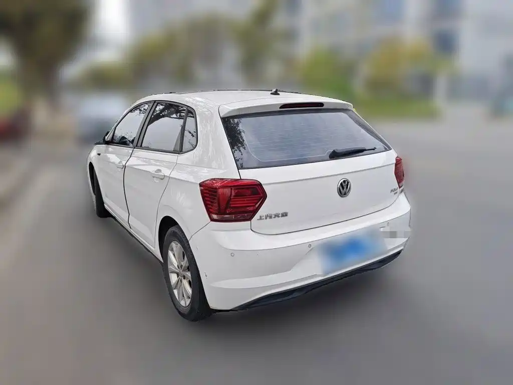 Volkswagen Polo — миниатюра 4