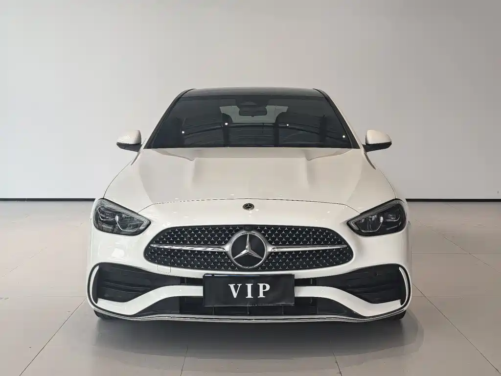 Mercedes-Benz C-Class — миниатюра 2