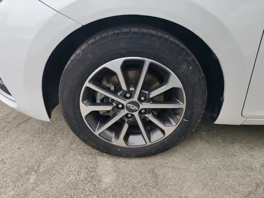 Chery Arrizo 5 — миниатюра 25