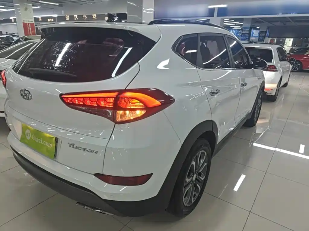 Hyundai Tucson 2015 1.6T DCT Lead