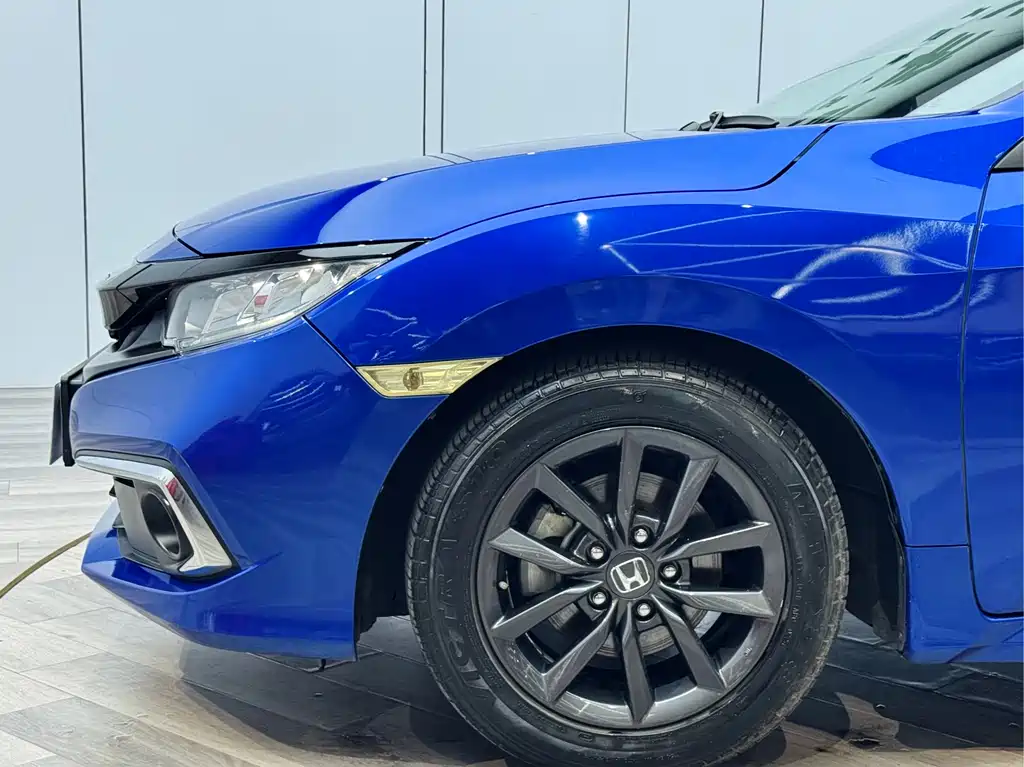 Honda Civic 2019 220TURBO CVT V