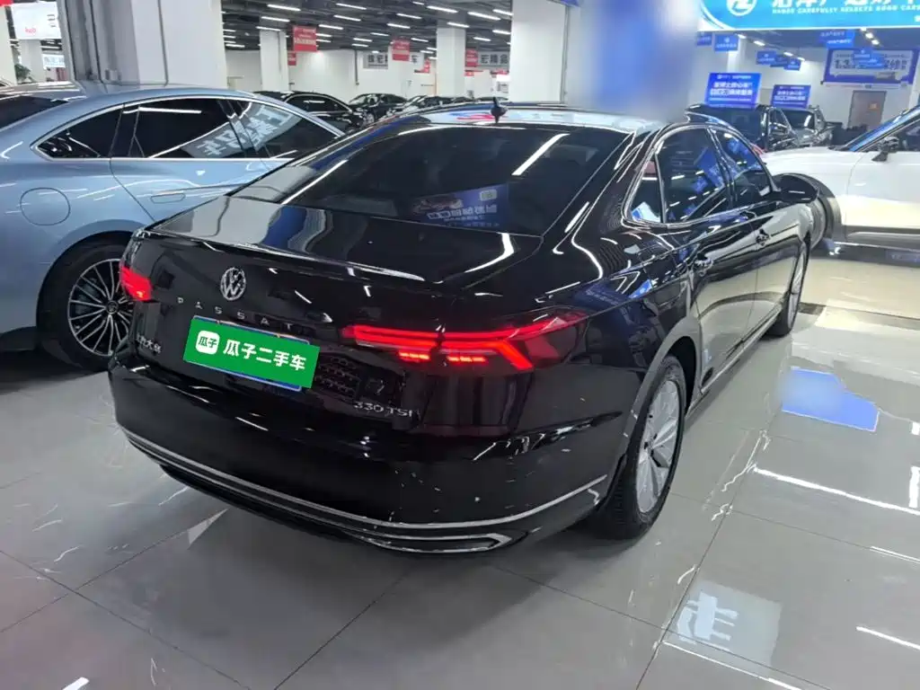 Volkswagen Passat — миниатюра 7