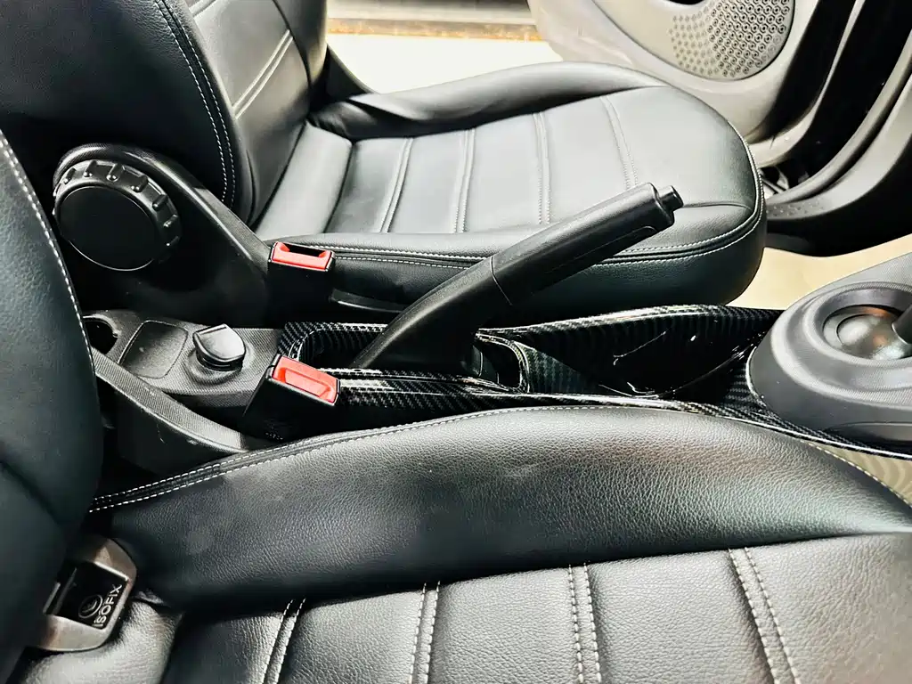 smart Smart Fortwo — миниатюра 23