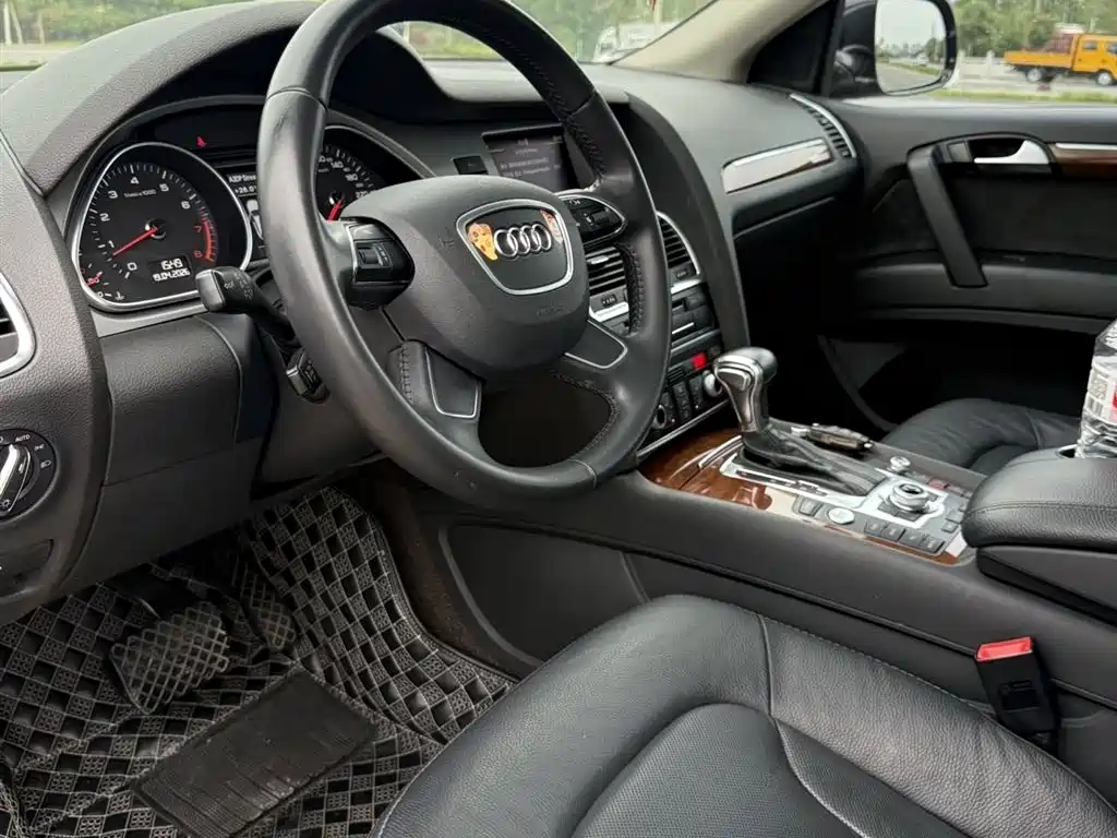 Audi Q7 2015 35 TFSI Sport