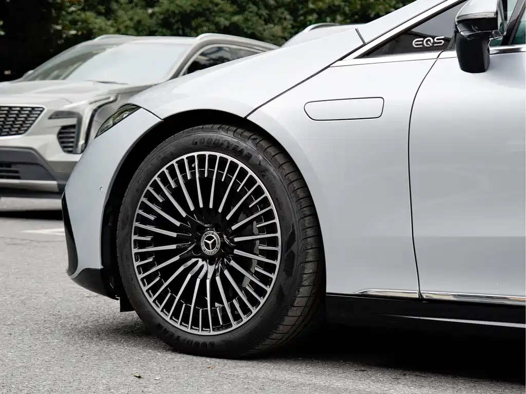 Mercedes-Benz EQS — миниатюра 7