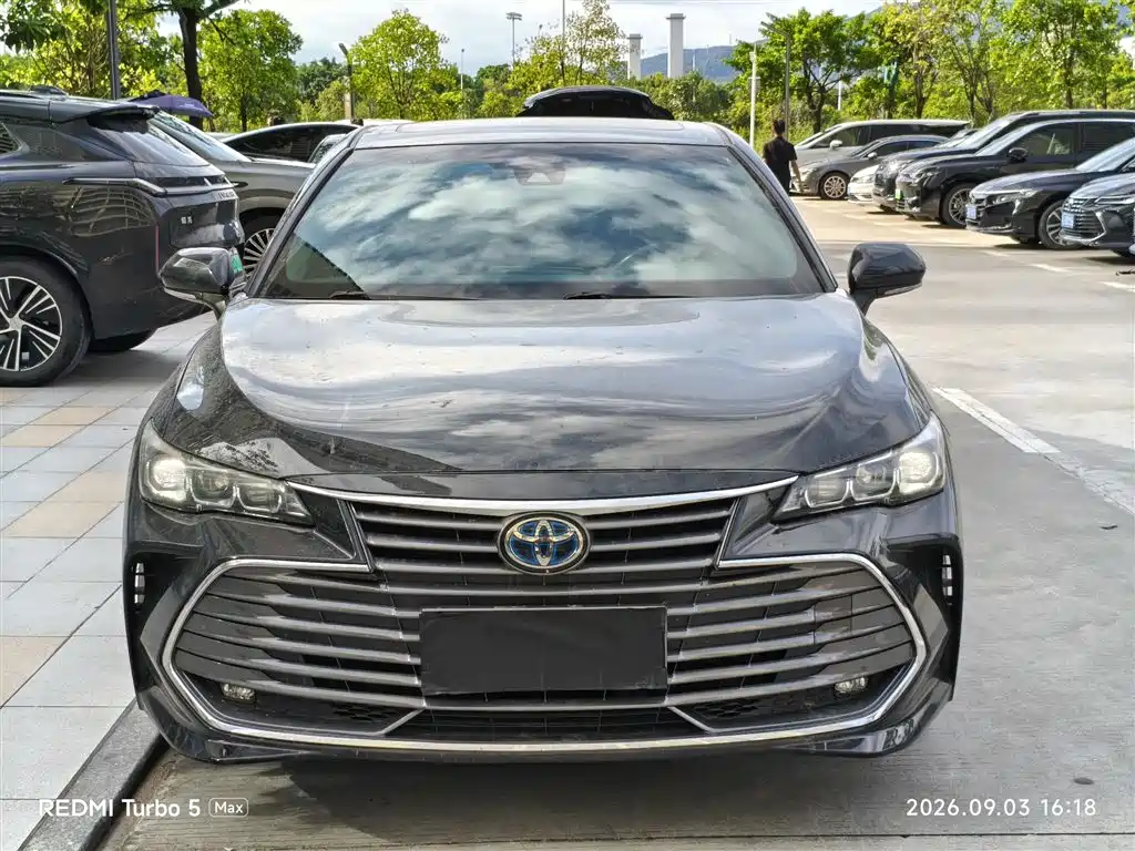 Toyota Avalon — миниатюра 2