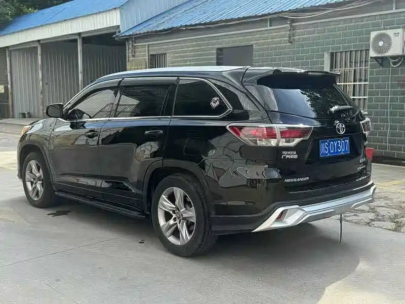 Toyota Highlander — миниатюра 7