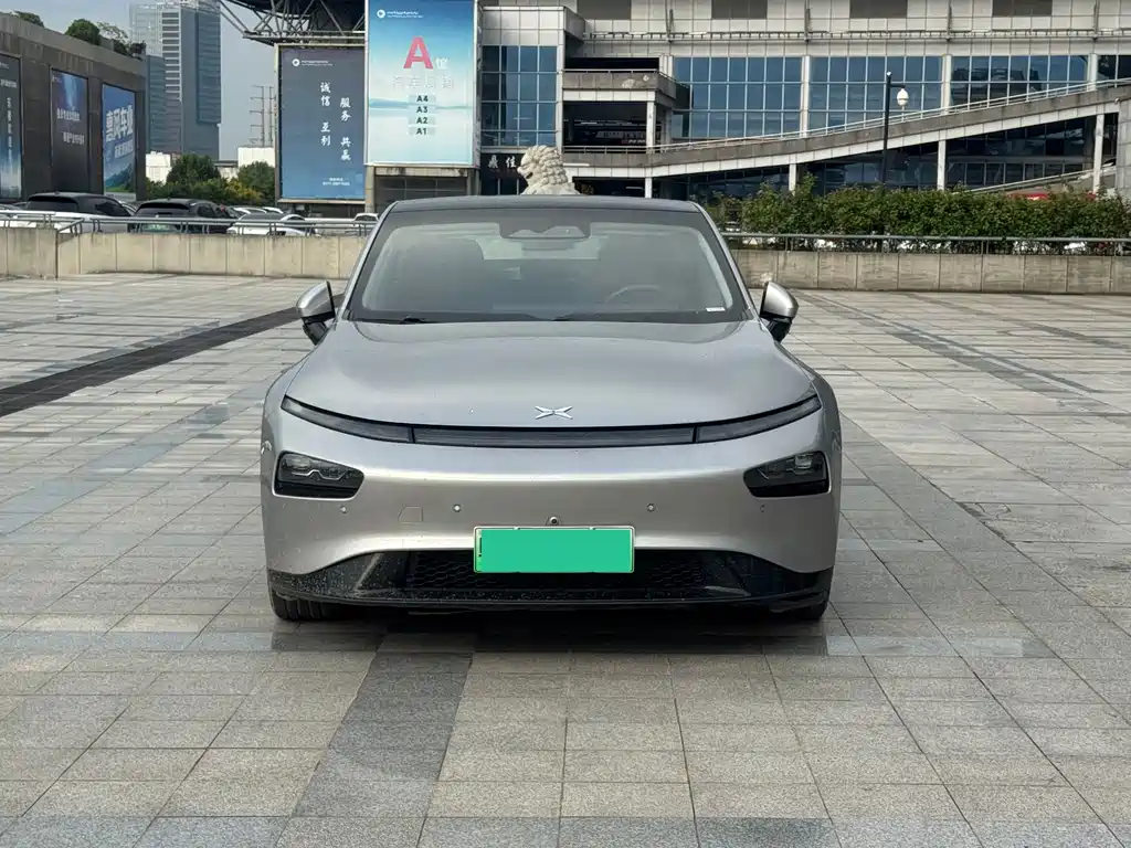 XPeng P7 — миниатюра 2