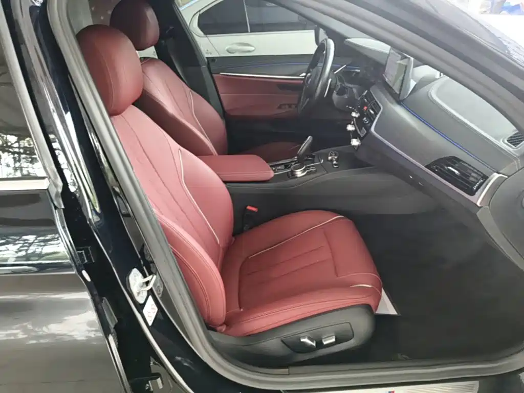 BMW 5 Series — миниатюра 25