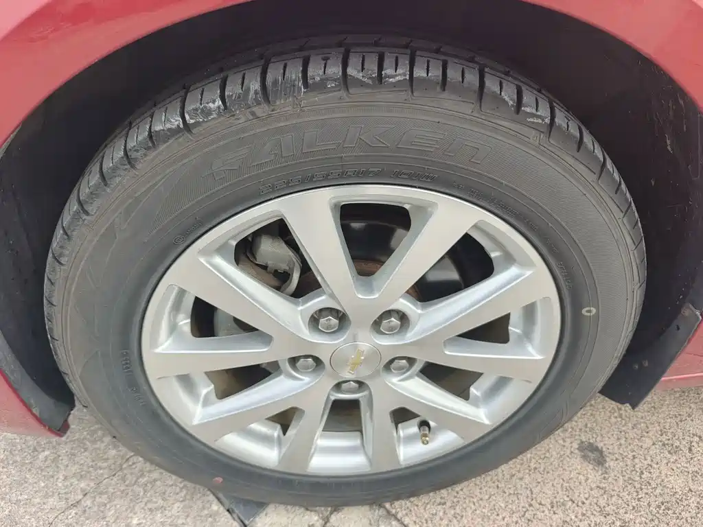 Chevrolet Malibu — миниатюра 13