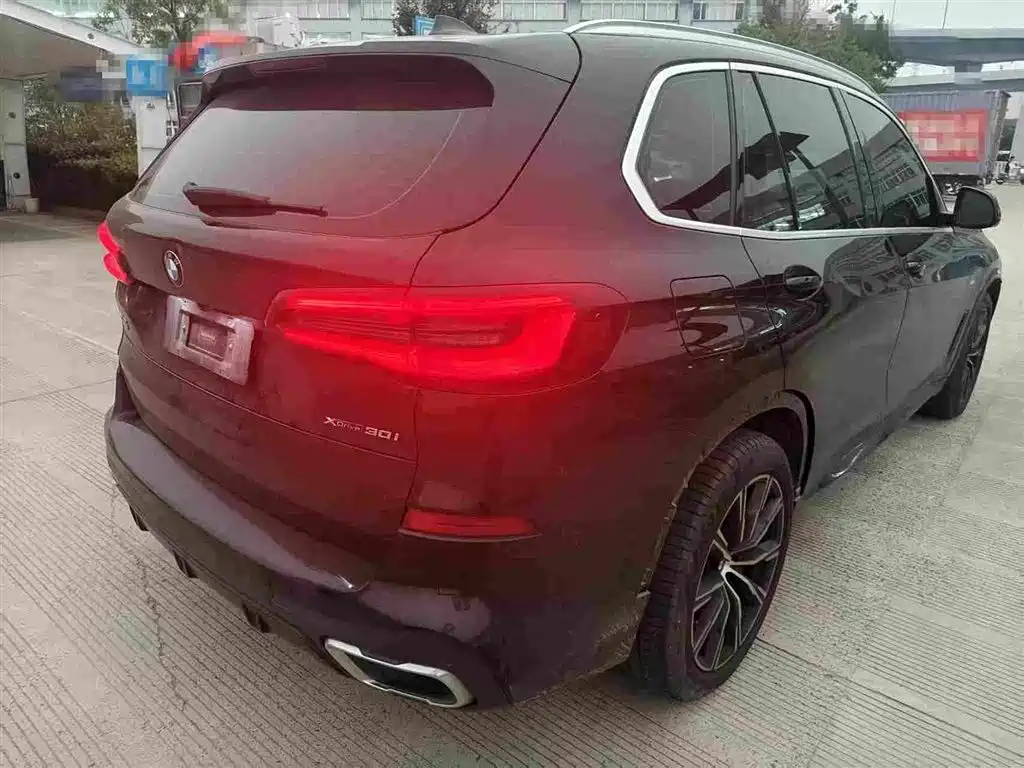 BMW X5 (Import)