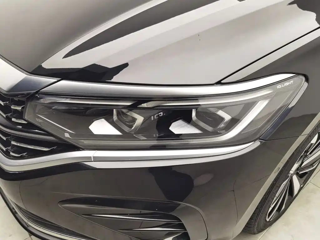 Volkswagen Passat — миниатюра 7