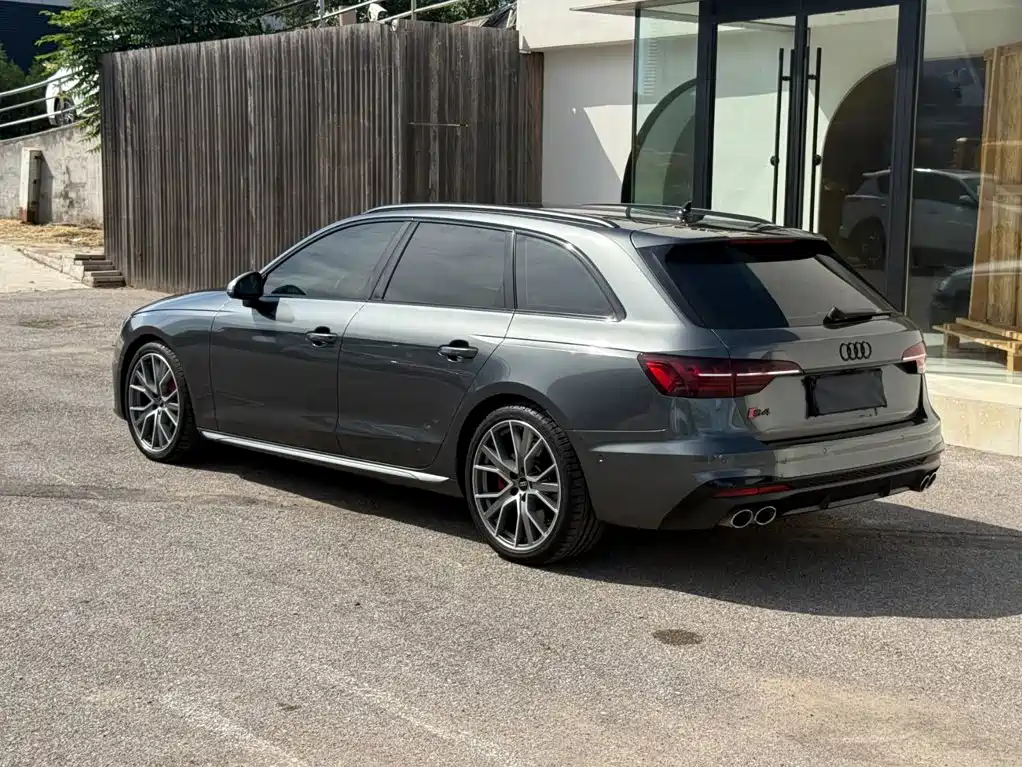 Audi S4 — миниатюра 11