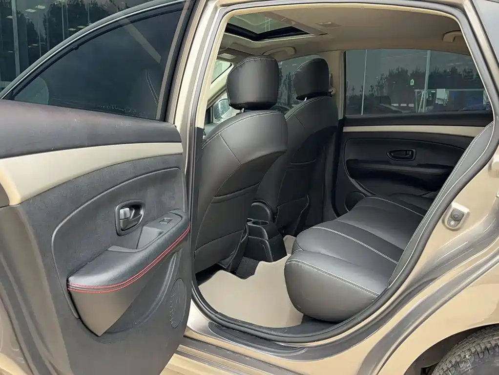 Nissan Sylphy — миниатюра 13