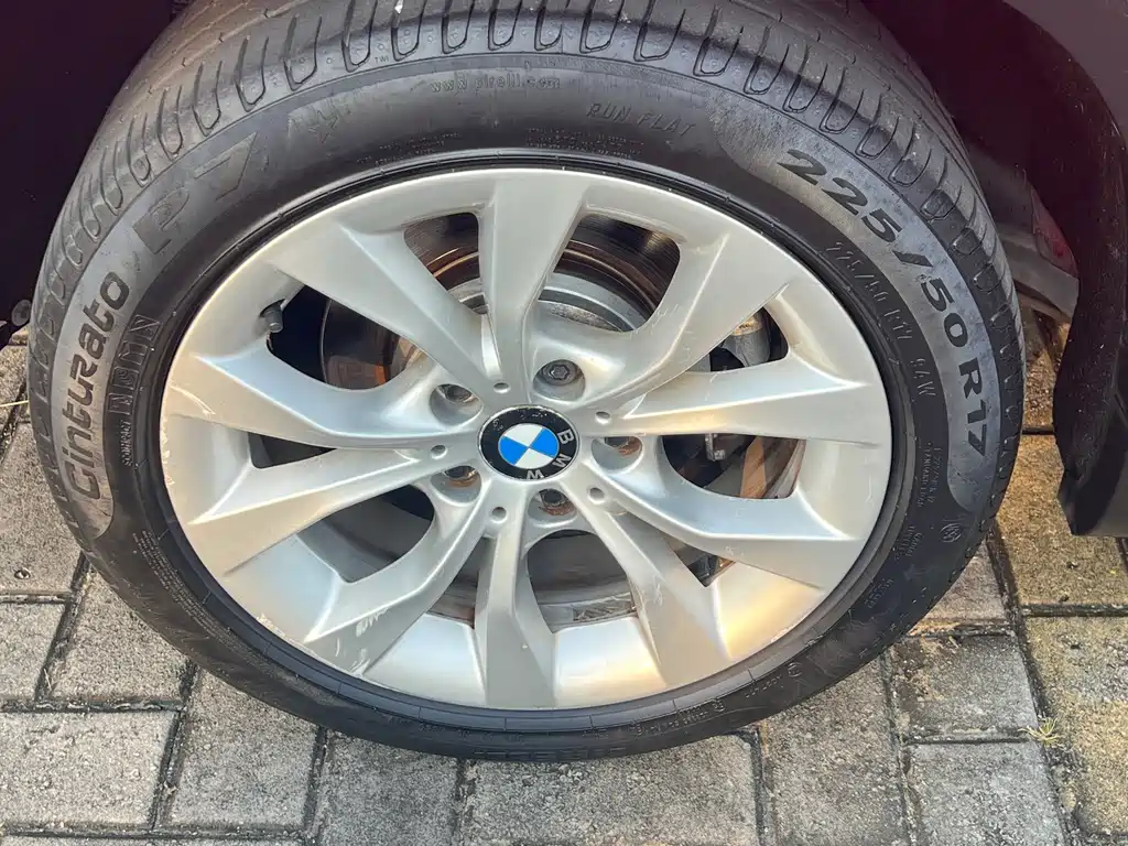 BMW X1 — миниатюра 5