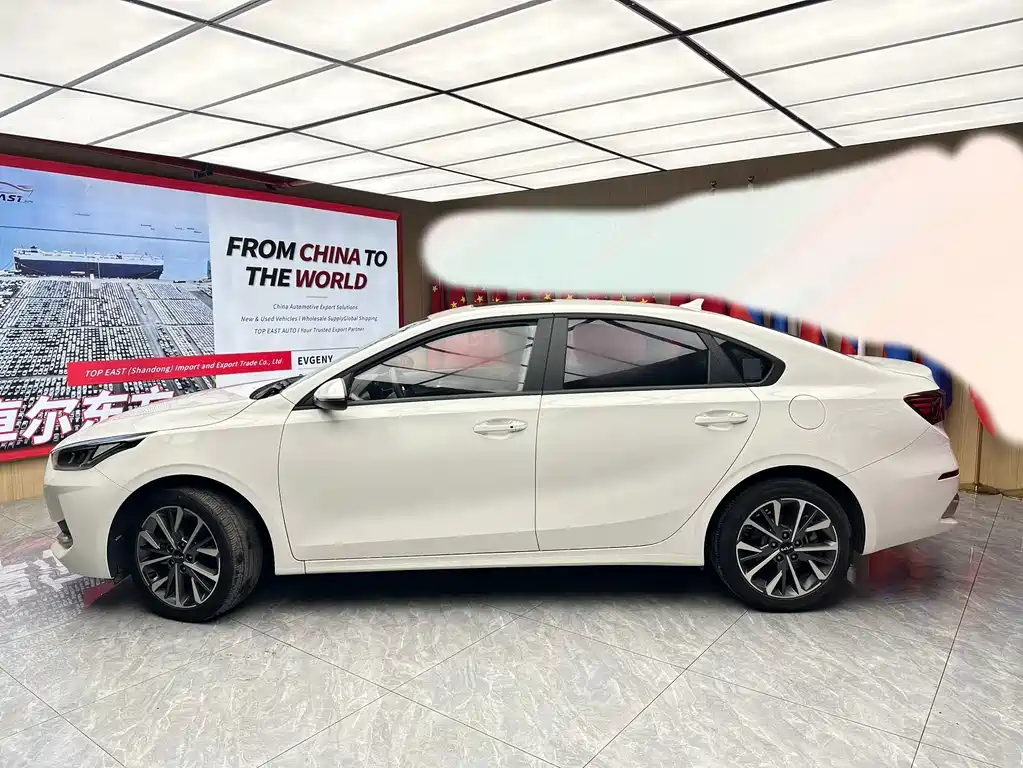 Kia K3 — миниатюра 8