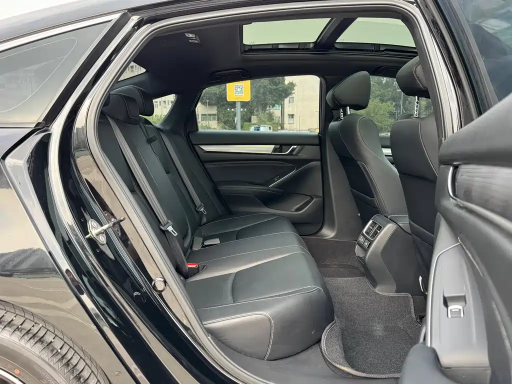 Honda Inspire 2022 260TURBO