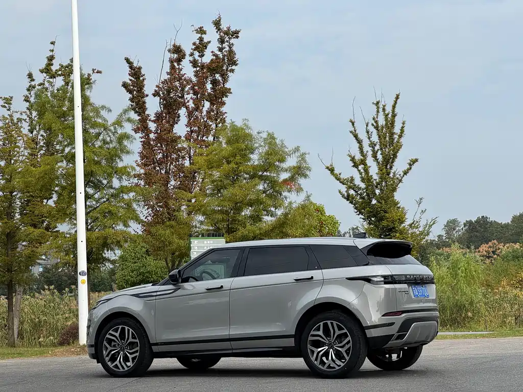 Land Rover Evoque — миниатюра 18