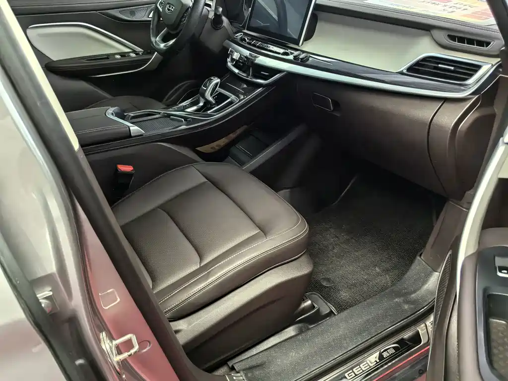 Geely Jia Ji — миниатюра 10