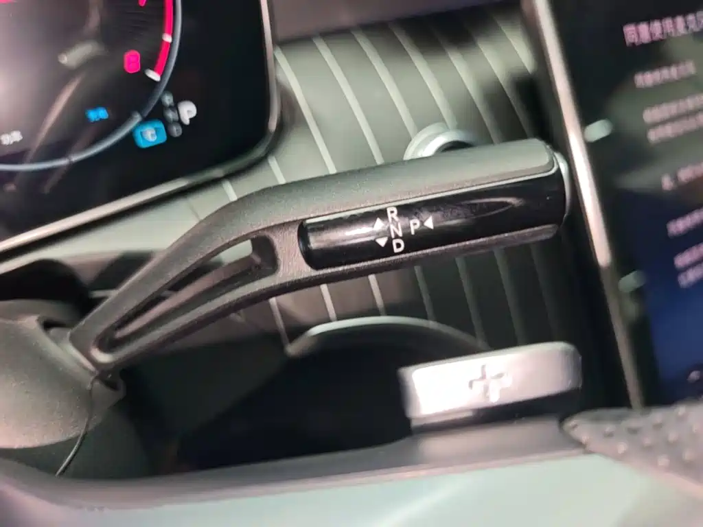 Mercedes-Benz C-Class — миниатюра 14