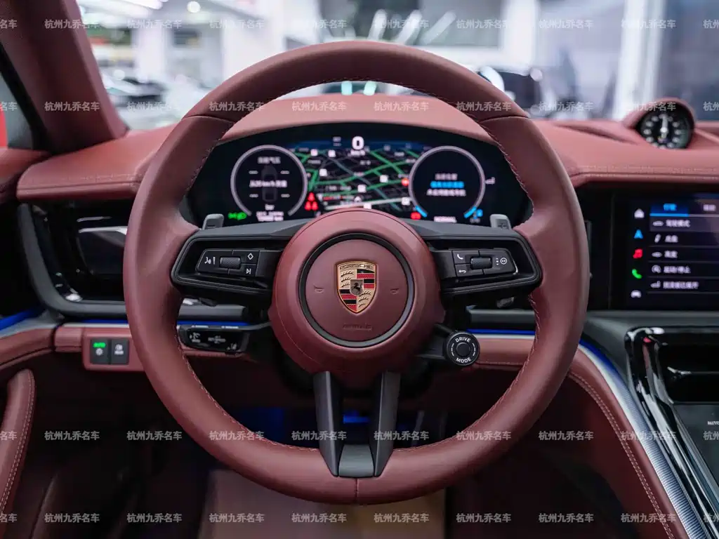 Porsche Panamera — миниатюра 15